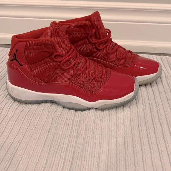 Retro Jordan Red 11s - Picture 1 of 2